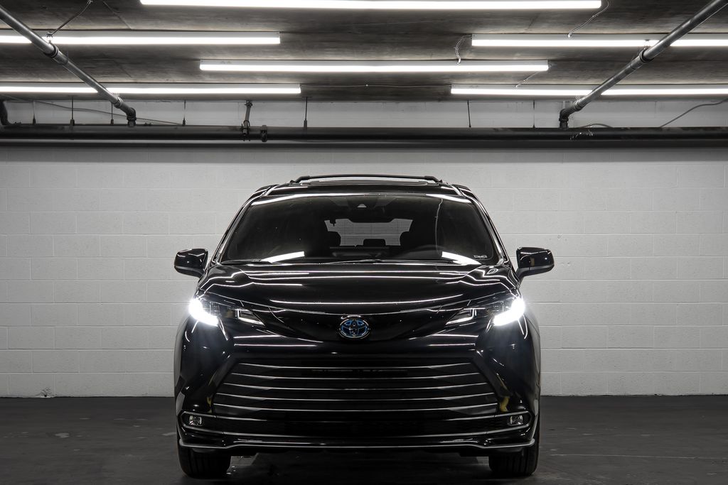 2025 Toyota Sienna