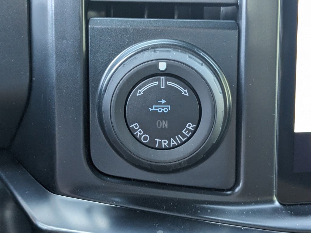 2025 Ford F-250 Super Duty Lariat
