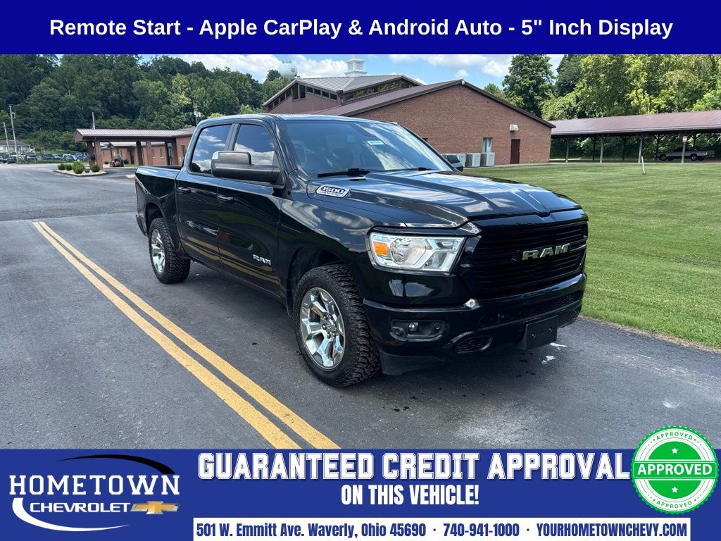 Diamond Black Crystal Pearlcoat 2019 RAM 1500 Pickup Truck Four-Wheel Drive 8-Speed Automatic