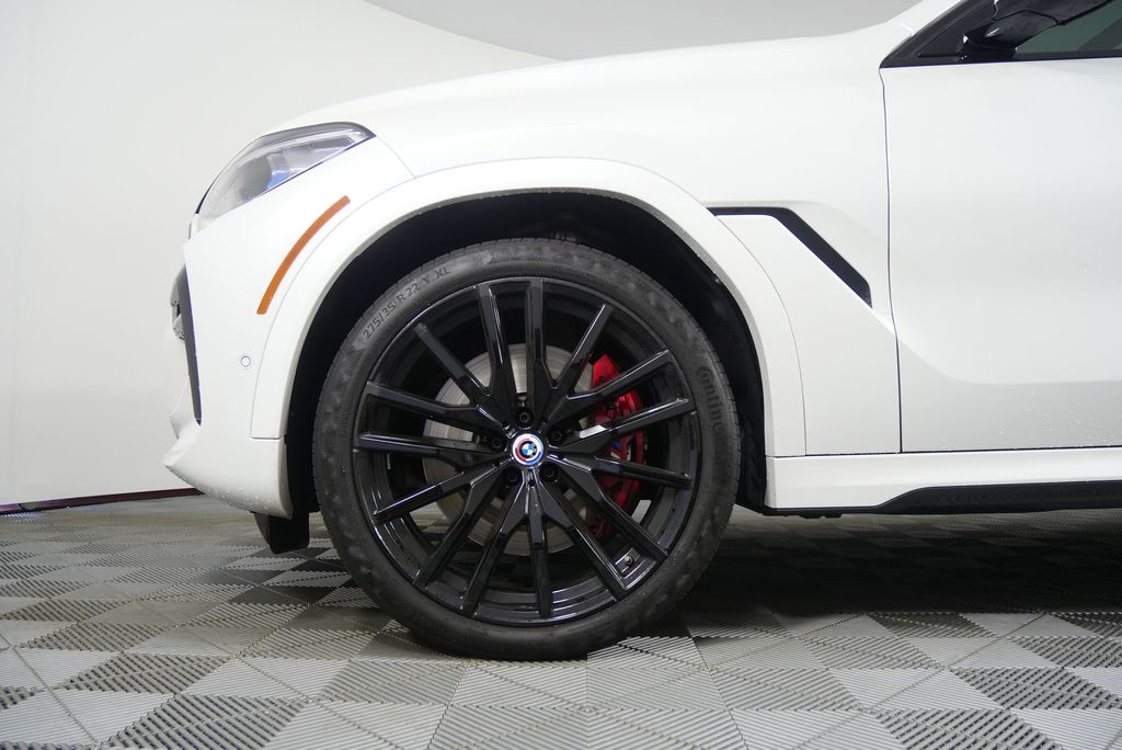 Thumbnail: 2023 BMW X6 - 8