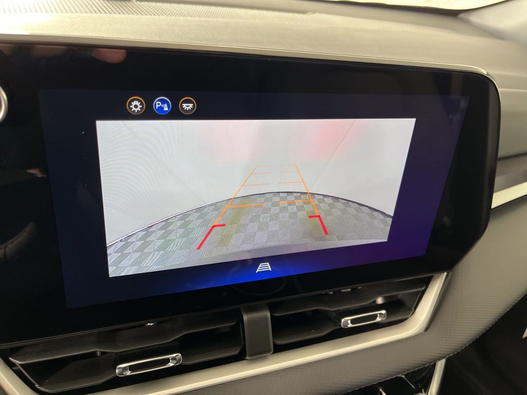 Thumbnail: 2026 Chevrolet Equinox - 28