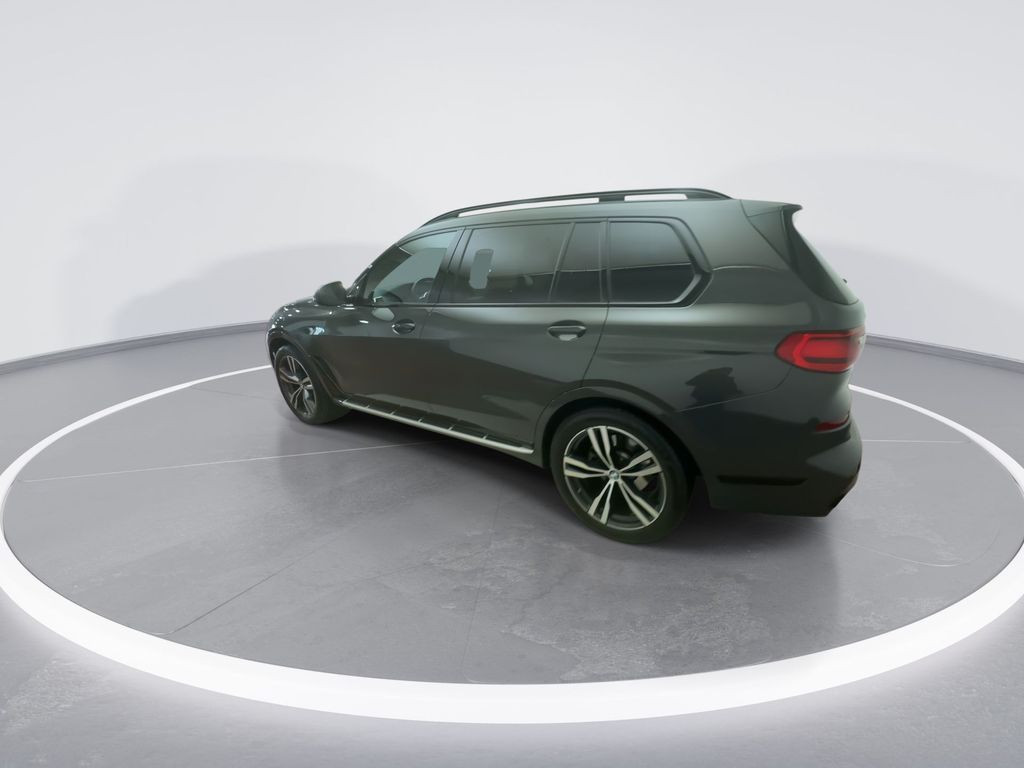 2022 BMW X7 xDrive40i 6