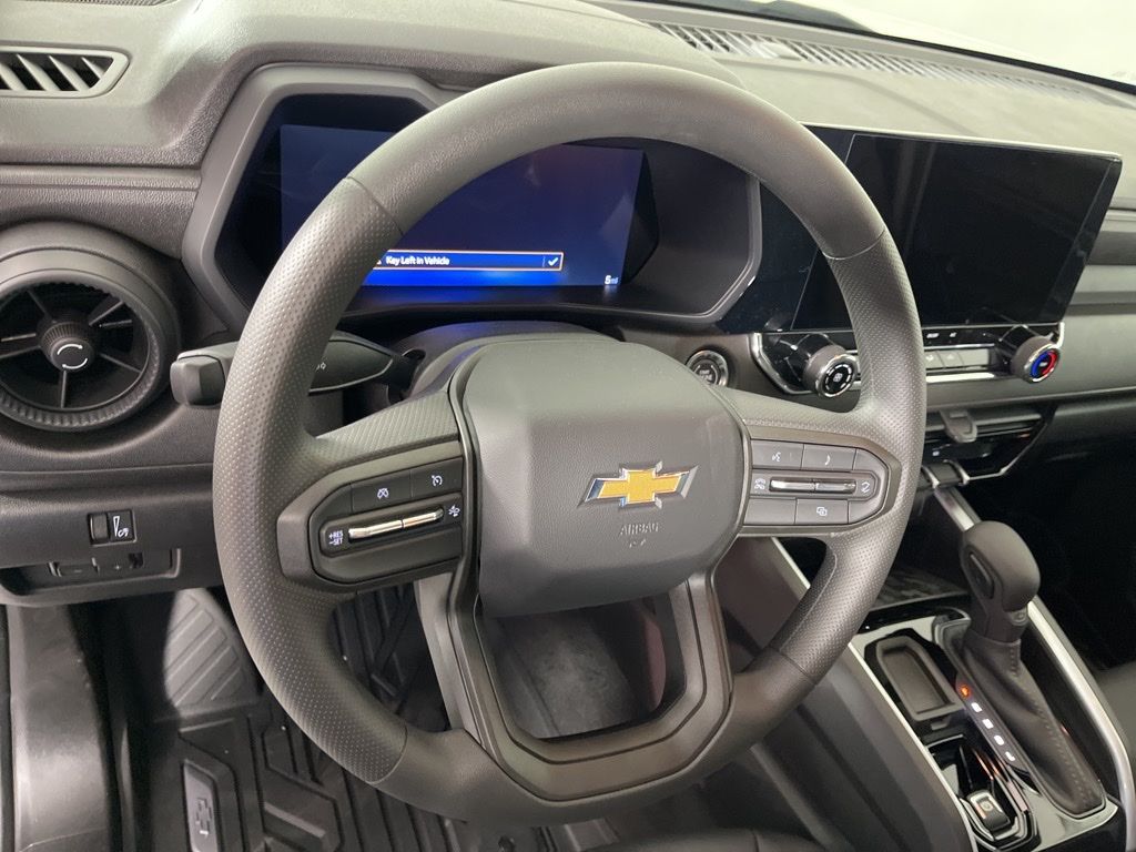 Thumbnail: 2026 Chevrolet Colorado - 22