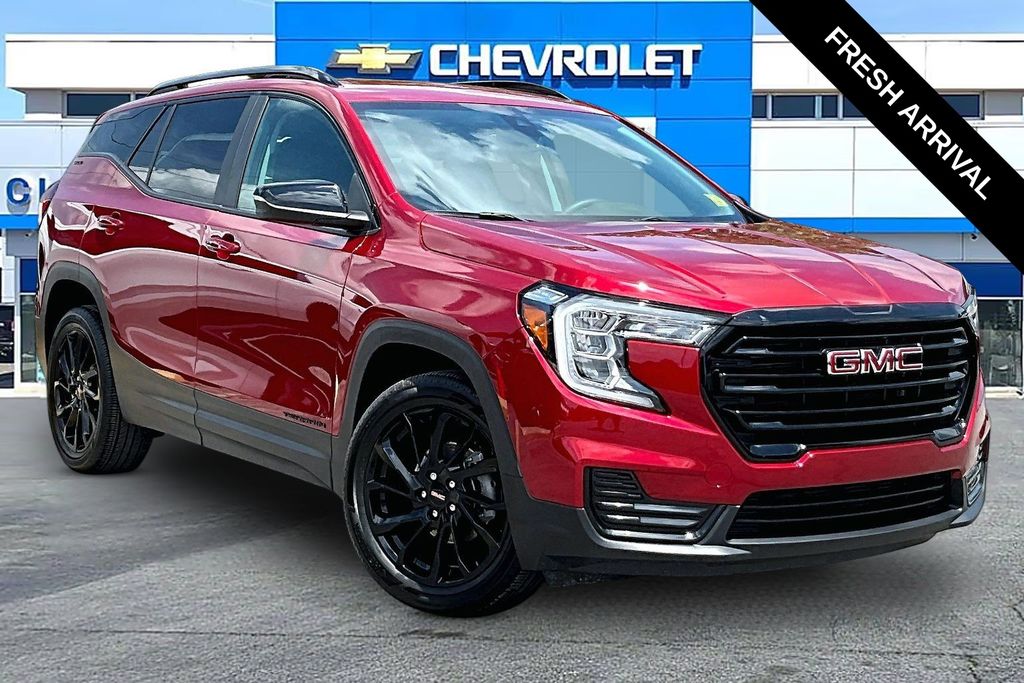 Volcanic Red Tintcoat 2024 GMC Terrain SUV / Crossover Front-Wheel Drive 9-Speed Automatic