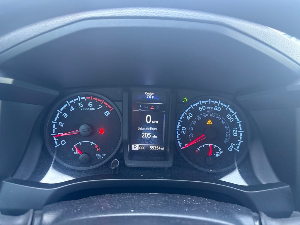 Used 2023 White Toyota SR image 4