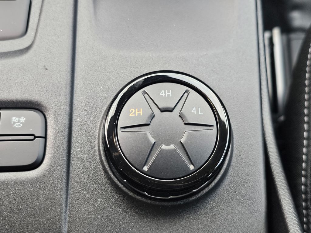 New 2025 Black Ford XL image 35