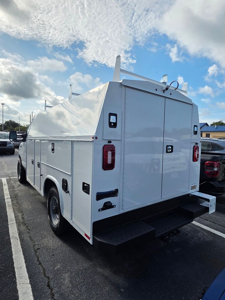 2026 Ford E-Series E-350 SD