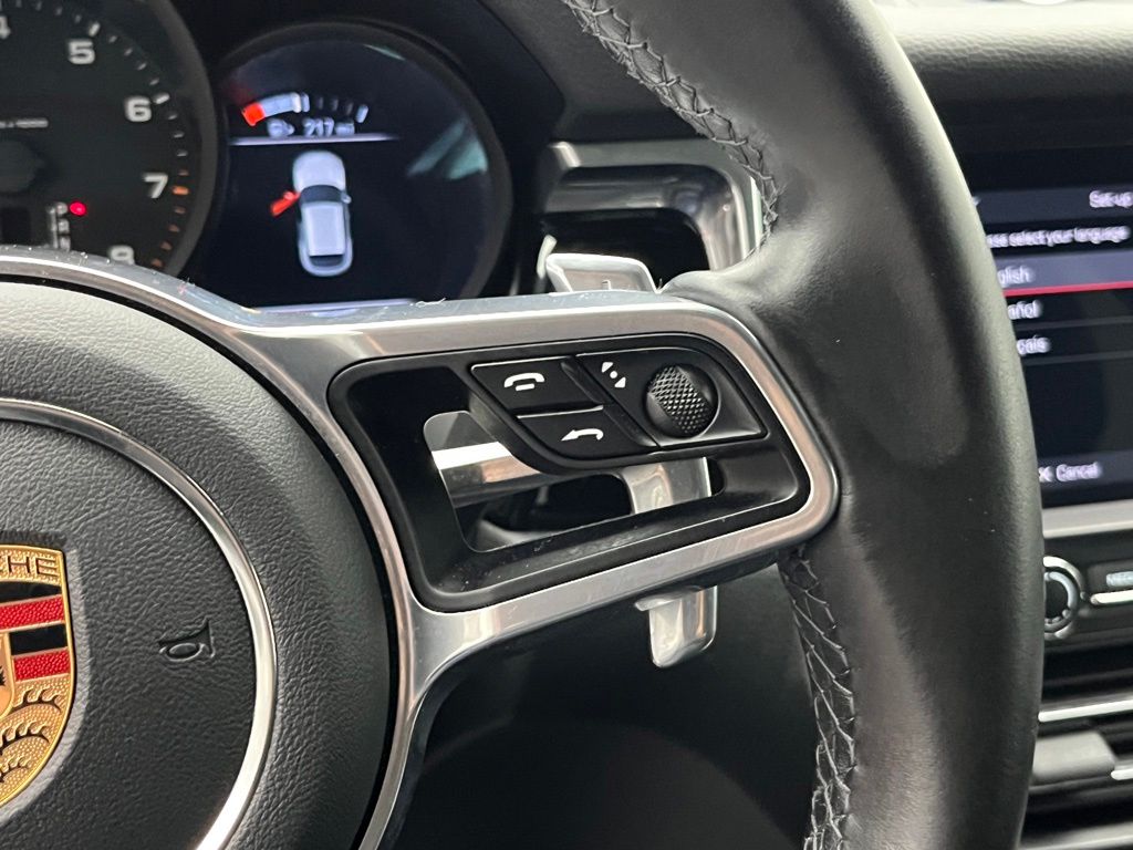 Thumbnail: 2020 Porsche Macan - 14