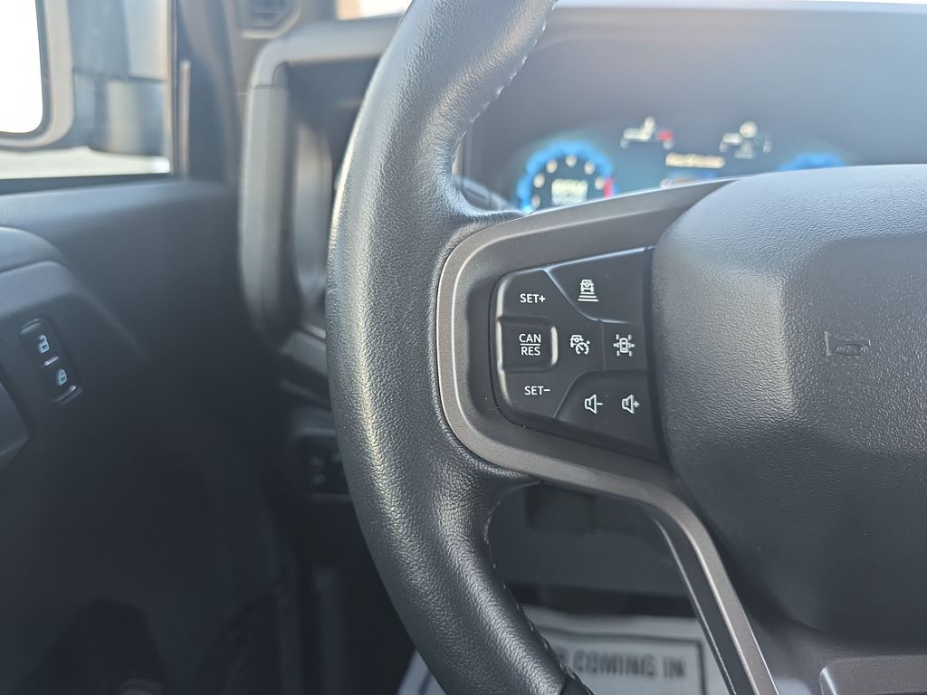 Certified Used 2025 Gray Ford Badlands image 25