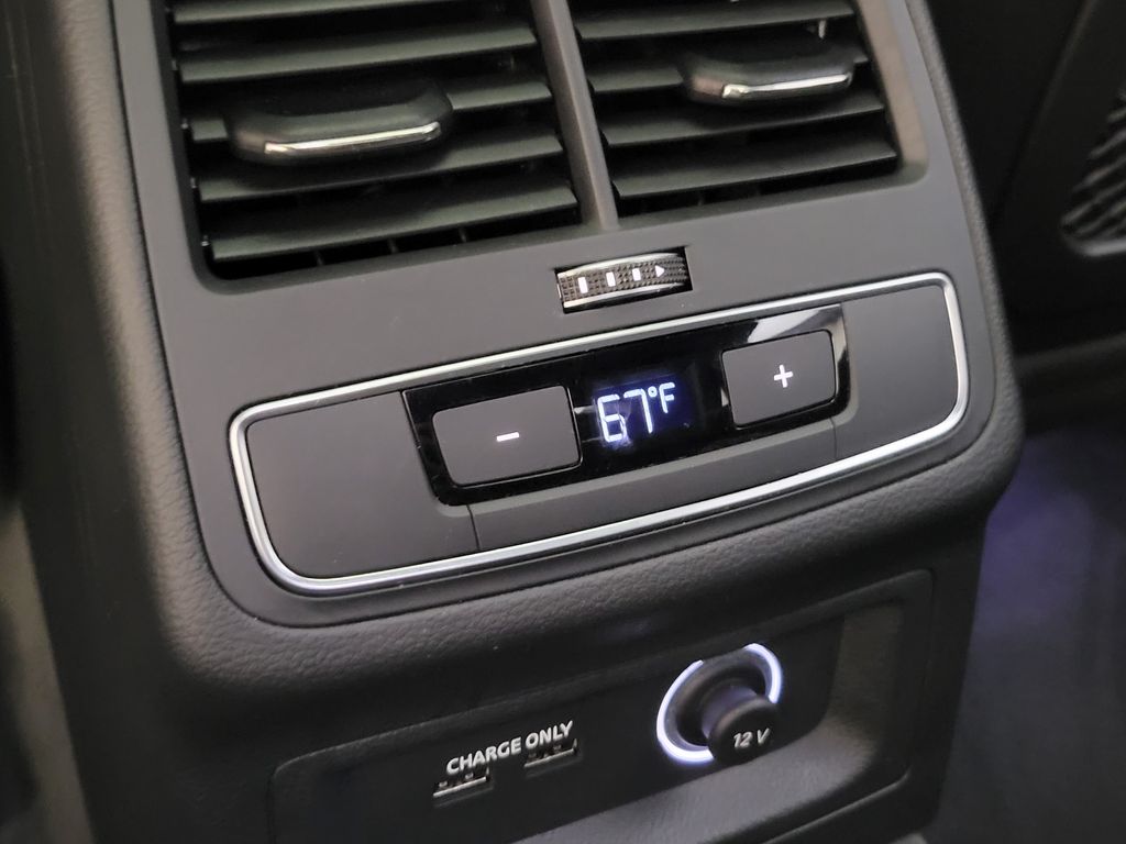 Thumbnail: 2019 Audi S4 - 19