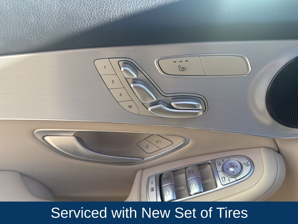 2022 Mercedes-Benz GLC 300 SUV