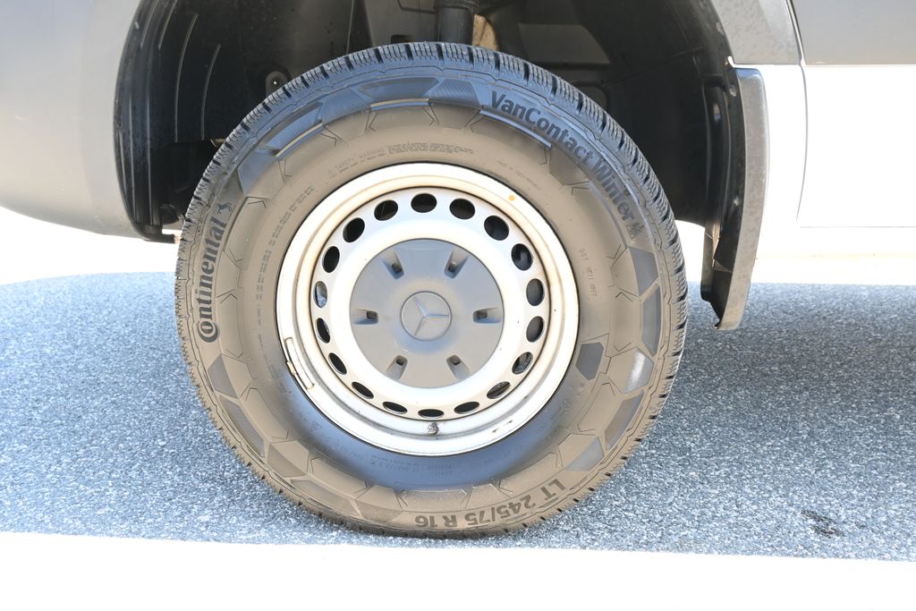 Thumbnail: 2023 Mercedes-Benz Sprinter - 27