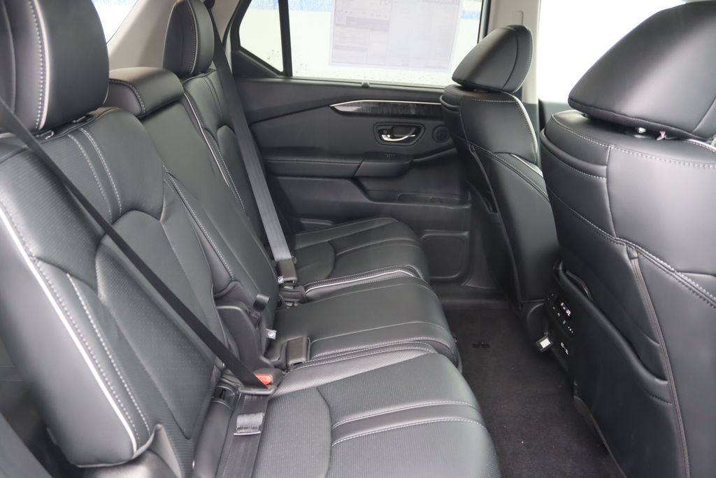 2025 Honda Pilot Elite 17