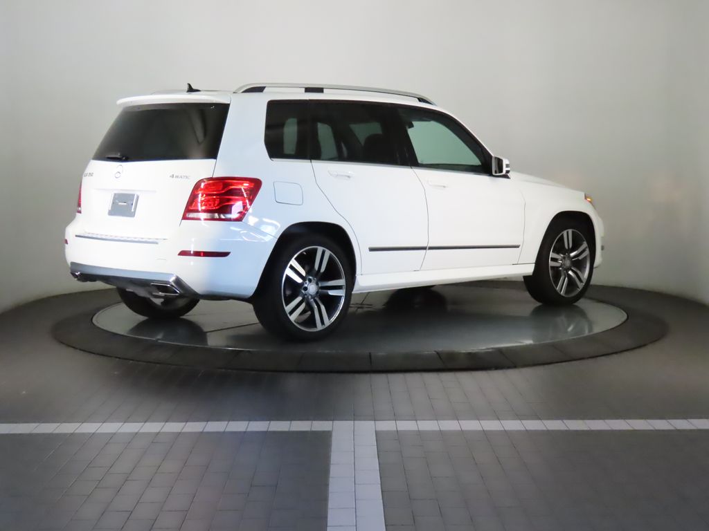 Thumbnail: 2015 Mercedes-Benz GLK - 7