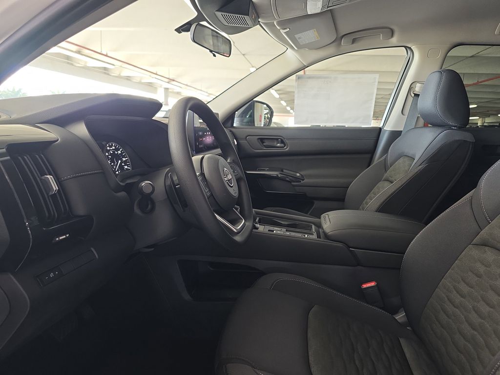 new 2026 Nissan Pathfinder car, priced at $33,008