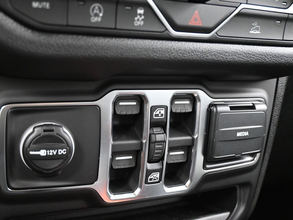 New 2026 Mojito Clearcoat Jeep Sport image 20