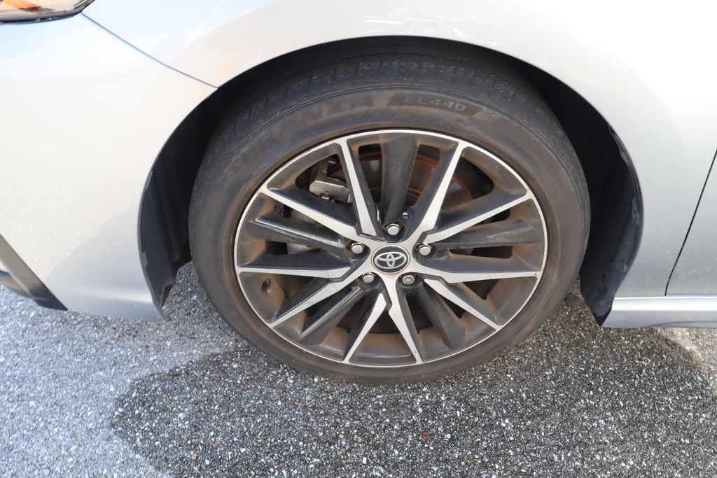 2023 Toyota Camry SE 4