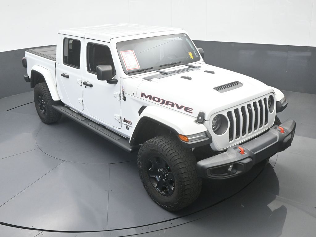 Used 2022 Bright White Clearcoat Jeep Mojave image 61