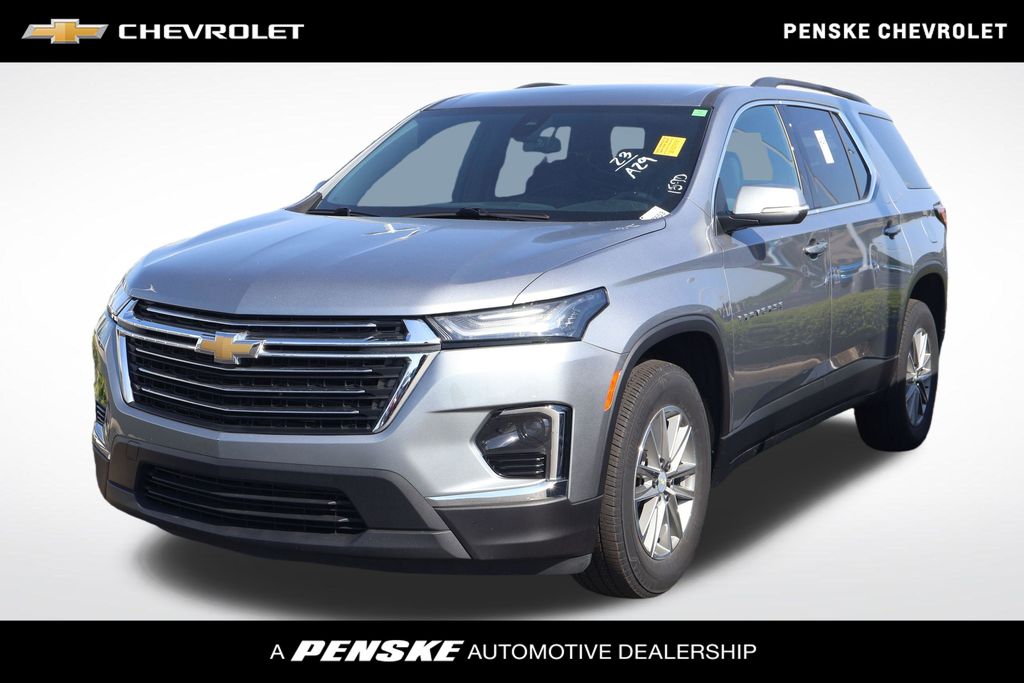 Thumbnail: 2023 Chevrolet Traverse - 1