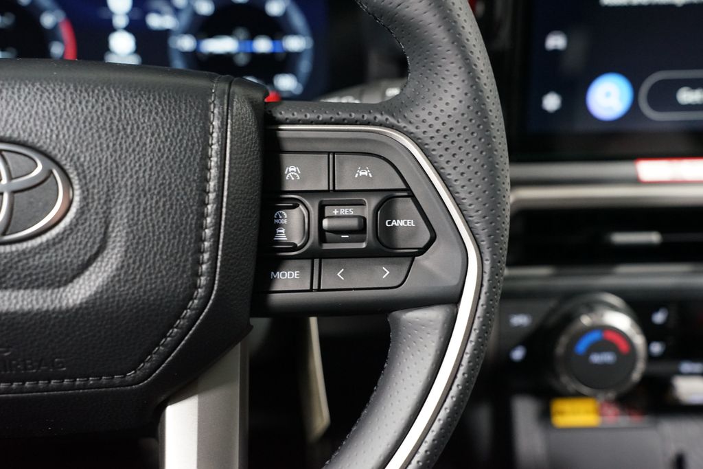 Thumbnail: 2025 Toyota 4Runner - 14