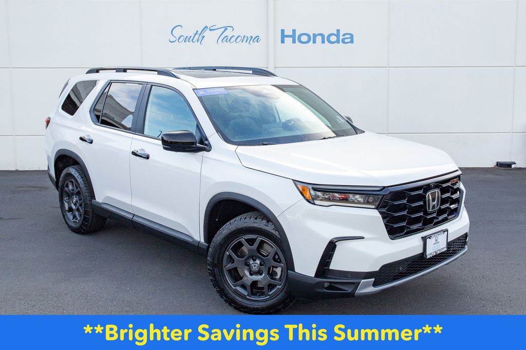Platinum White Pearl 2023 Honda Pilot SUV / Crossover All-Wheel Drive Automatic