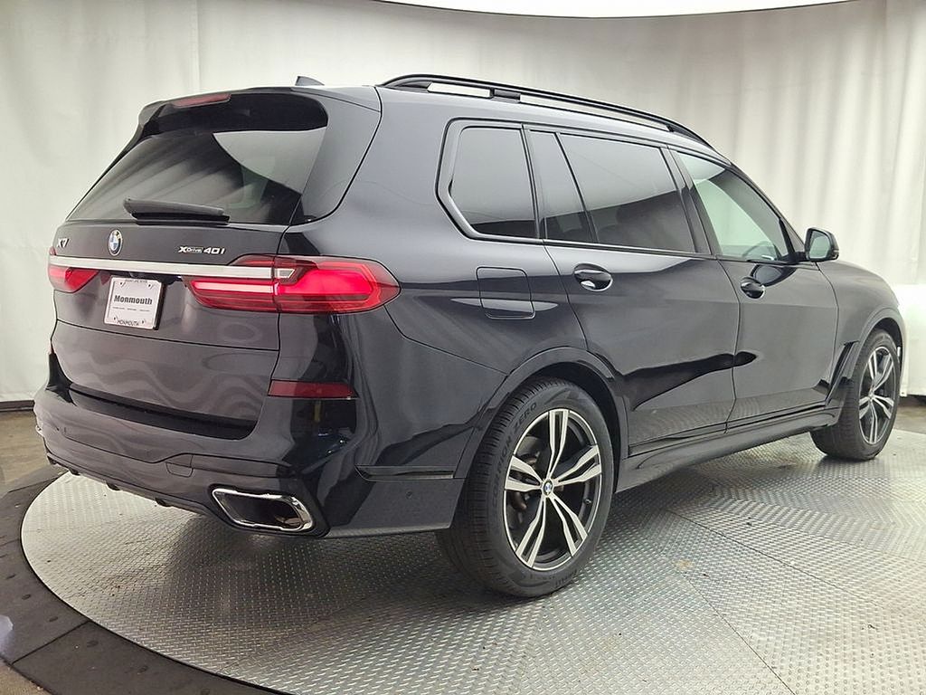 Thumbnail: 2022 BMW X7 - 4