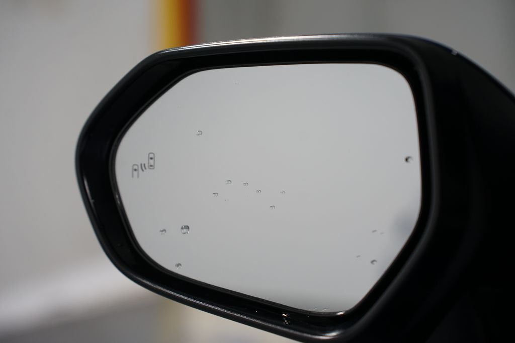 Thumbnail: 2025 Toyota Camry - 26