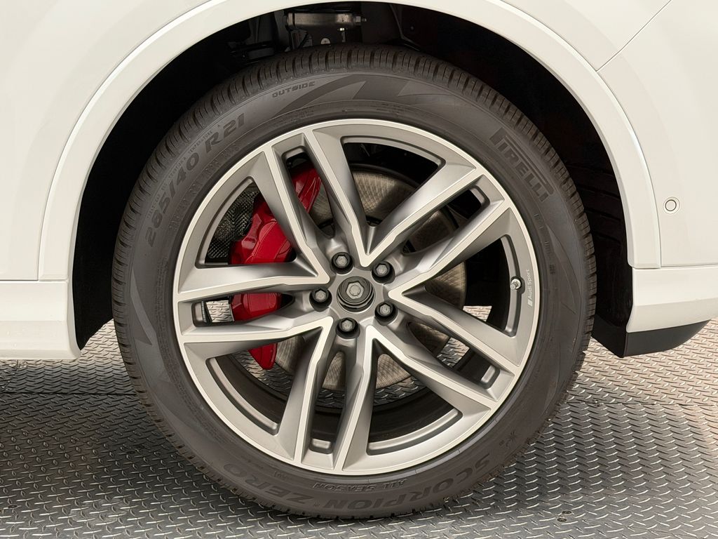 Thumbnail: 2026 Audi Q7 - 9