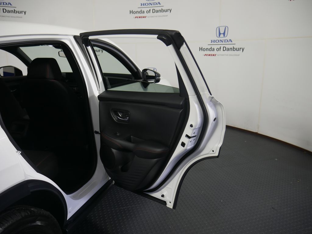 2024 Honda HR-V Sport 8