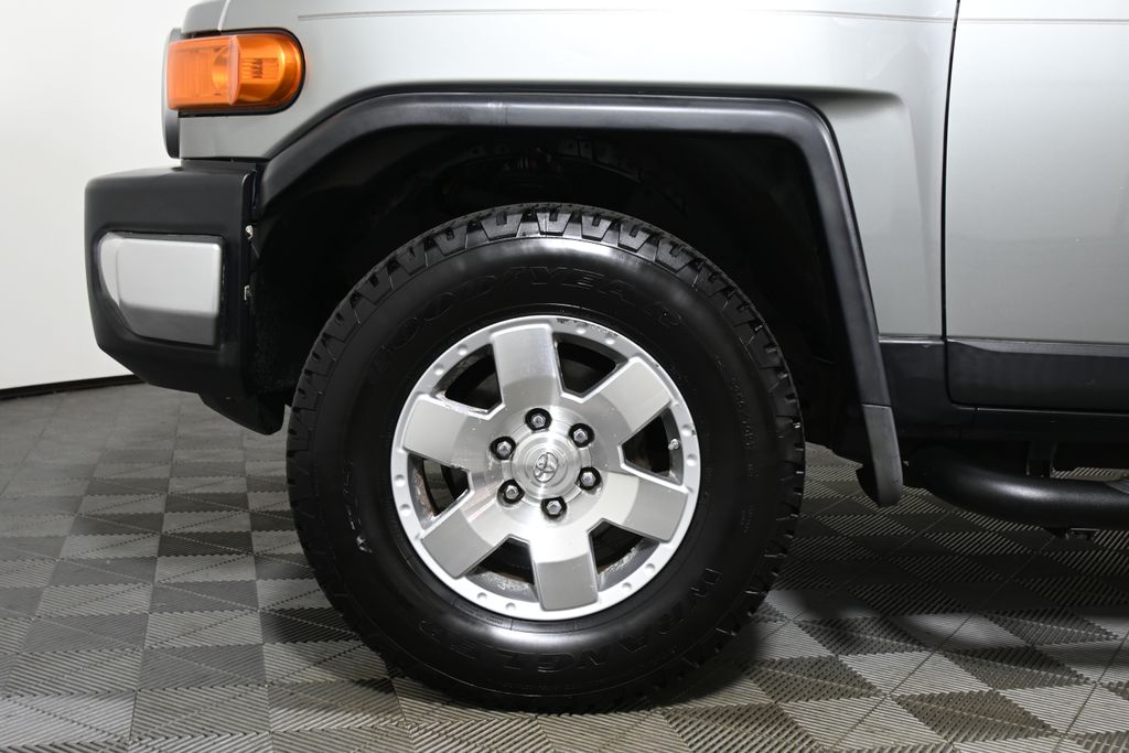 2009 Toyota FJ Cruiser Base 11