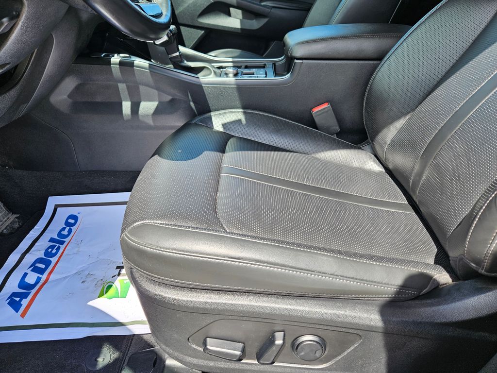 Used 2024 Kia Sorento SUV