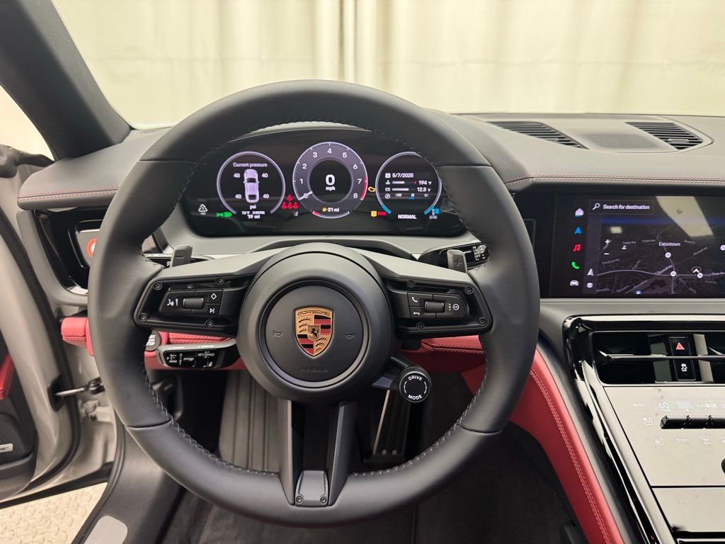 Thumbnail: 2025 Porsche Panamera - 28