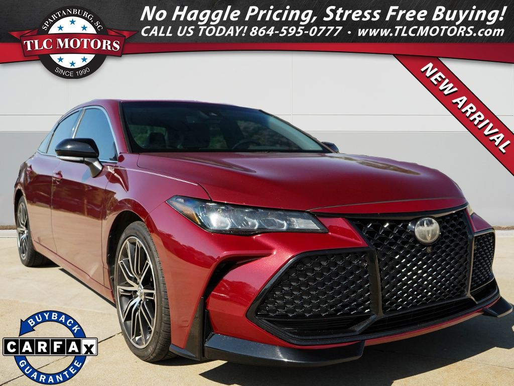 Pearl 2019 Toyota Avalon Sedan Front-Wheel Drive 8-Speed Automatic