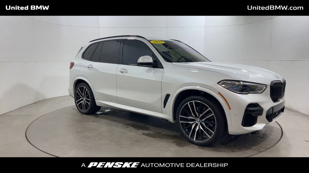 Thumbnail: 2023 BMW X5 - 2