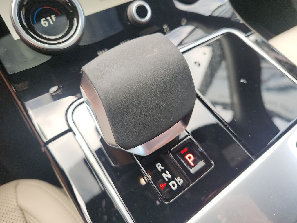 Thumbnail: 2022 Land Rover Range Rover Velar - 15