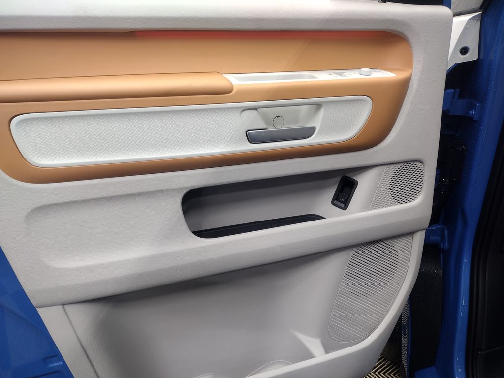 2025 Volkswagen ID. Buzz 1st Edition