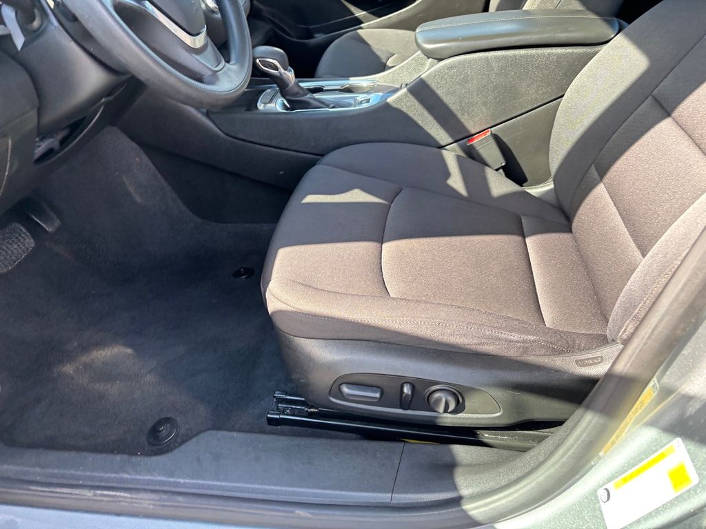 Used Car 2023 Chevrolet Malibu  Lt For Sale Under $20,000 In Austin, Texas