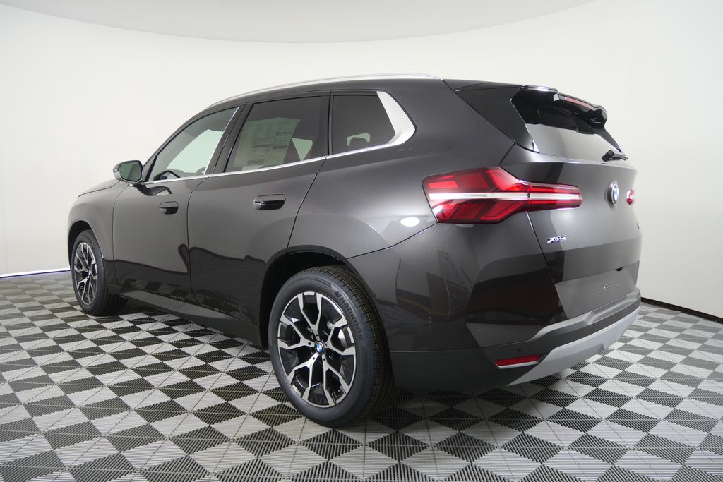 Thumbnail: 2026 BMW X3 - 5