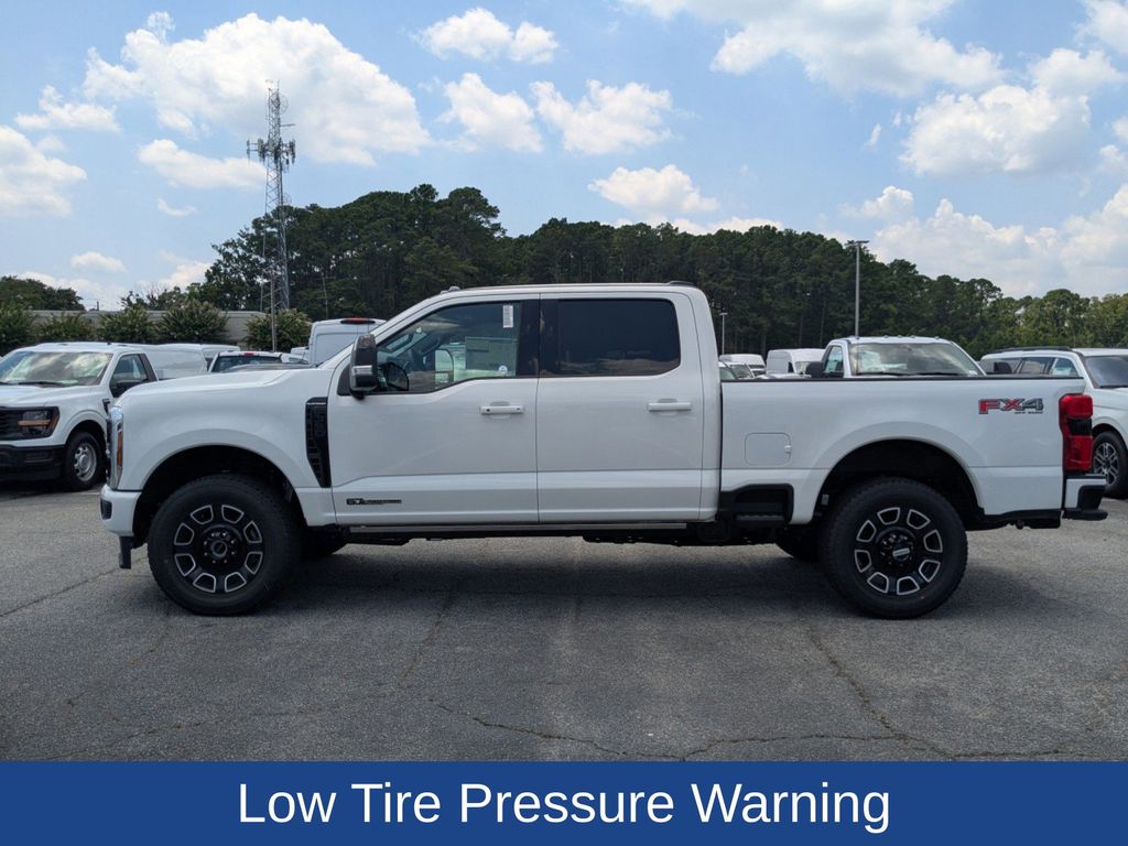 2025 Ford F-350 Super Duty Platinum