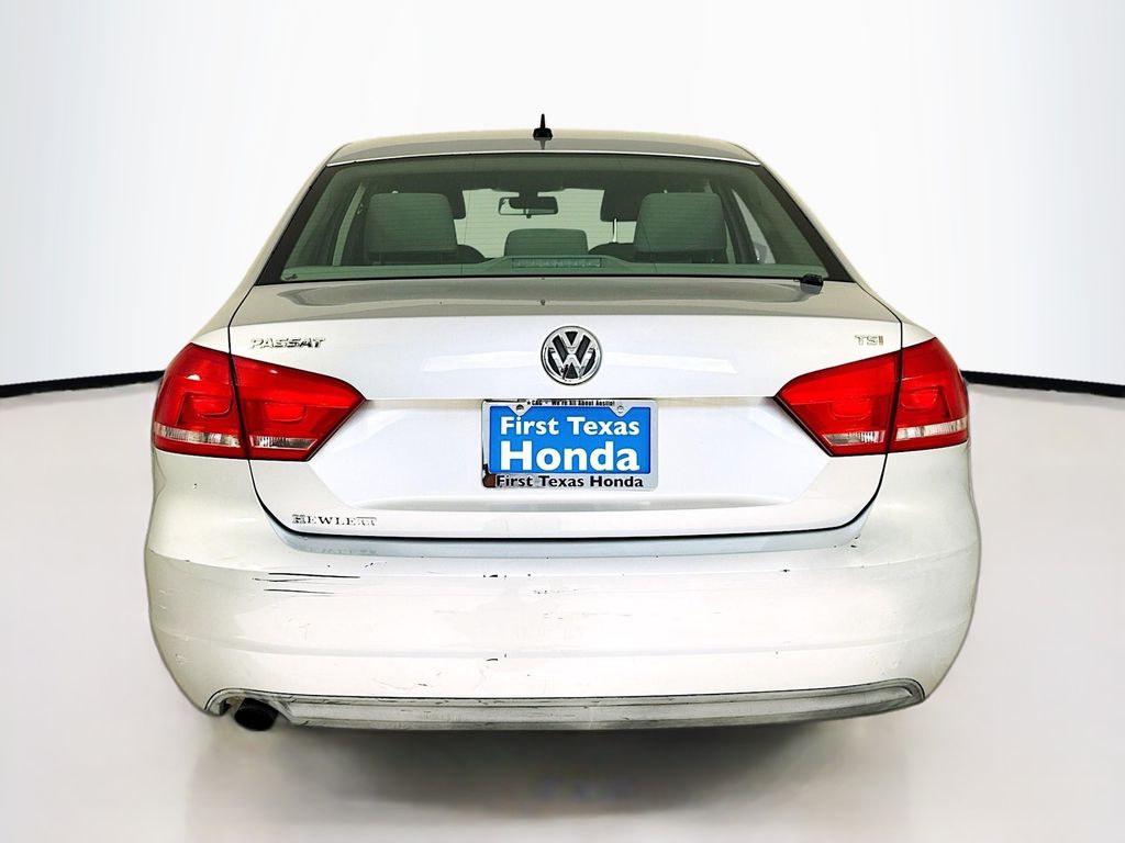 Used Car 2015 Volkswagen Passat  1.8t S For Sale Under $10,000 In Austin, Texas