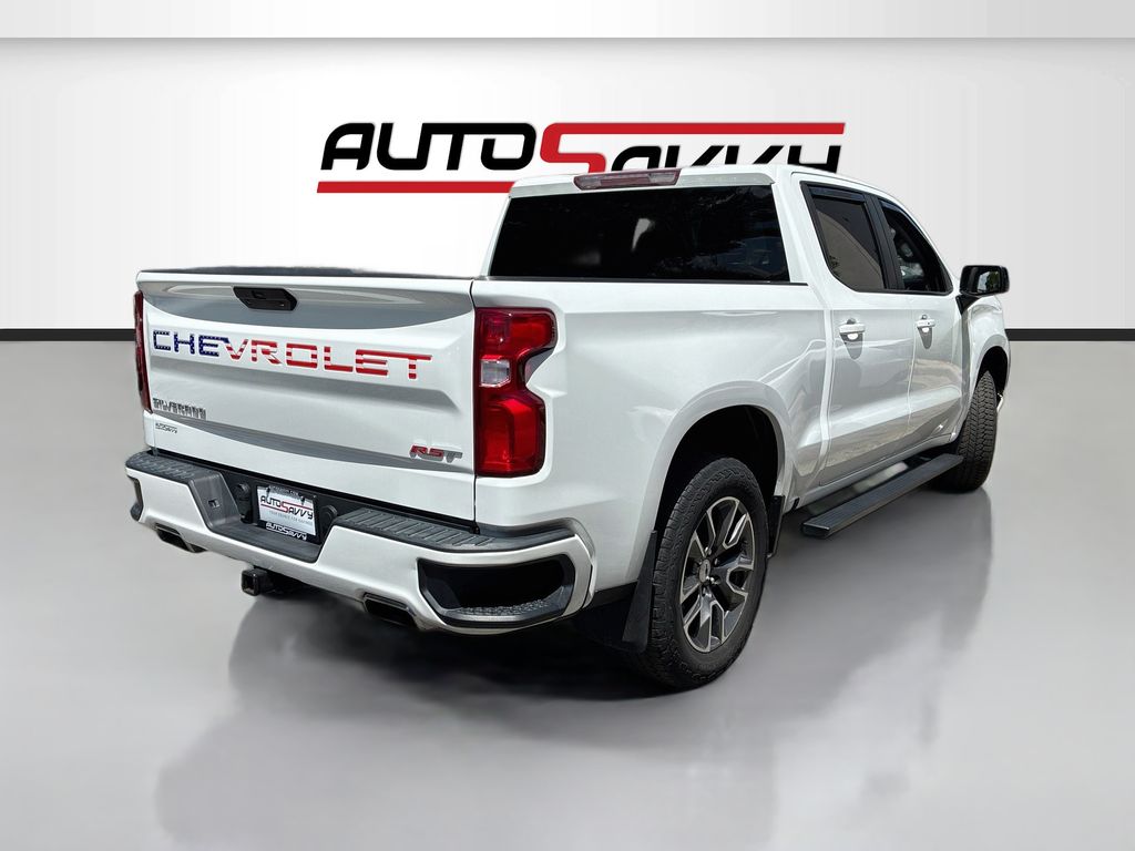 Used 2021 White Chevrolet RST image 7