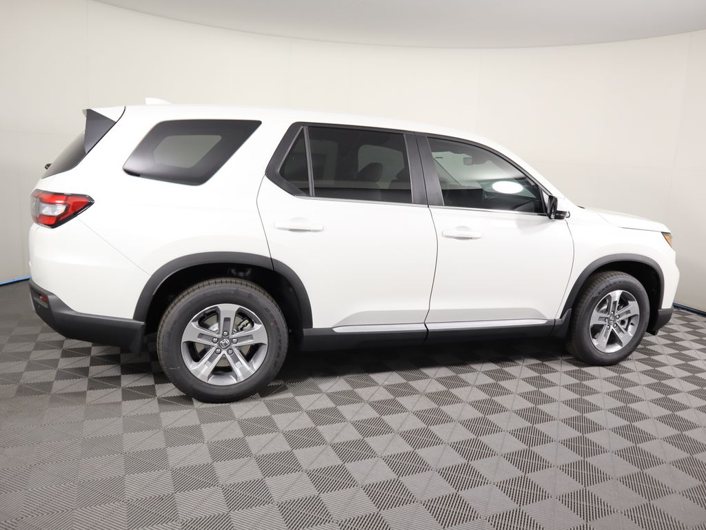 Thumbnail: 2025 Honda Pilot - 4