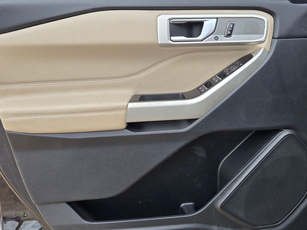 Used 2022 Ford Explorer SUV