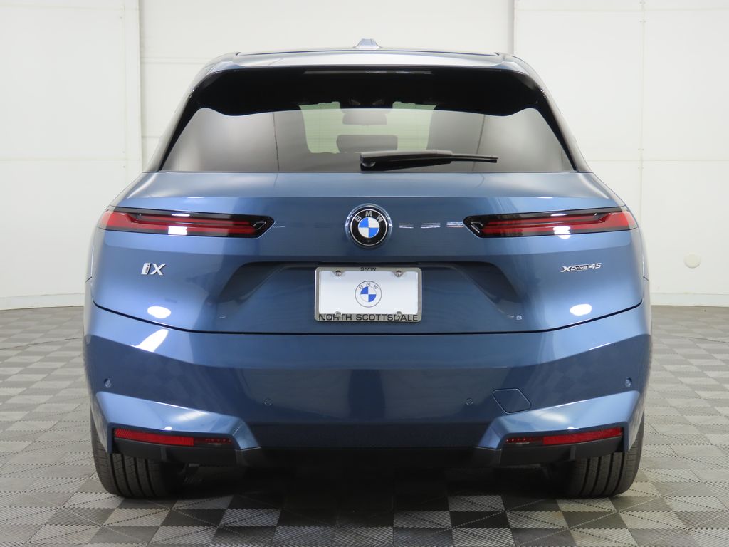 Thumbnail: 2026 BMW iX - 6