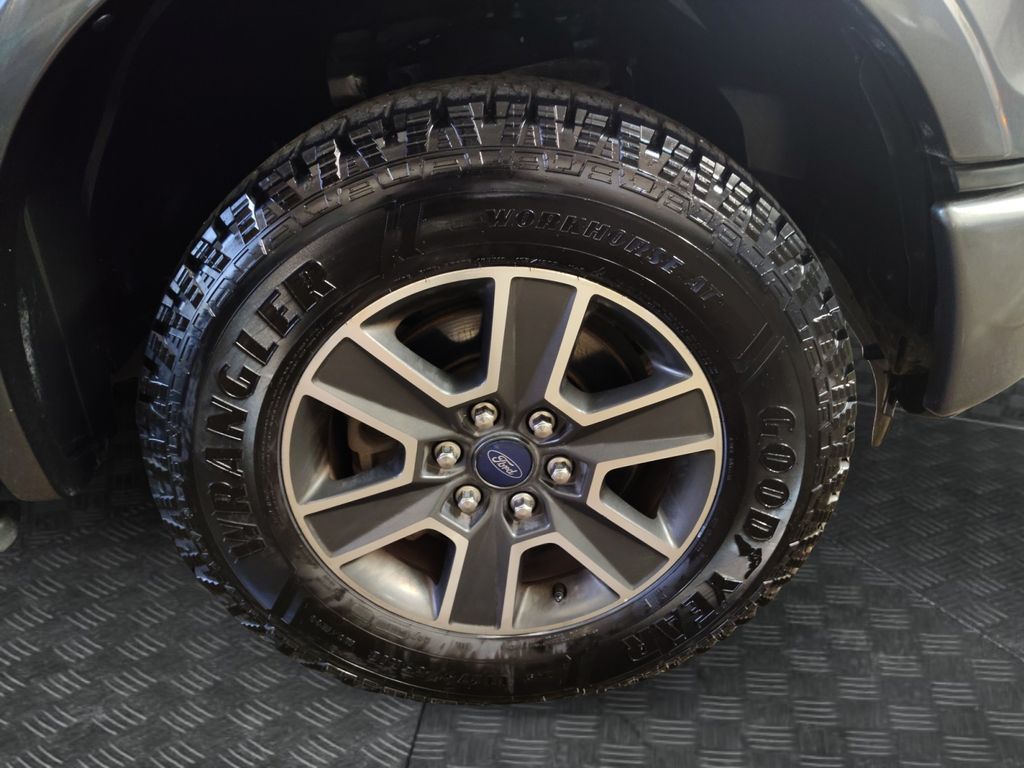 Used Car 2015 Ford F-150  Xlt For Sale Under $25,000 In Austin, Texas