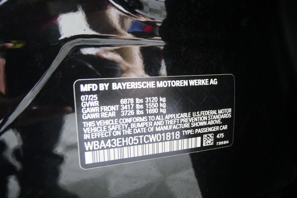 Thumbnail: 2026 BMW 7 Series - 28