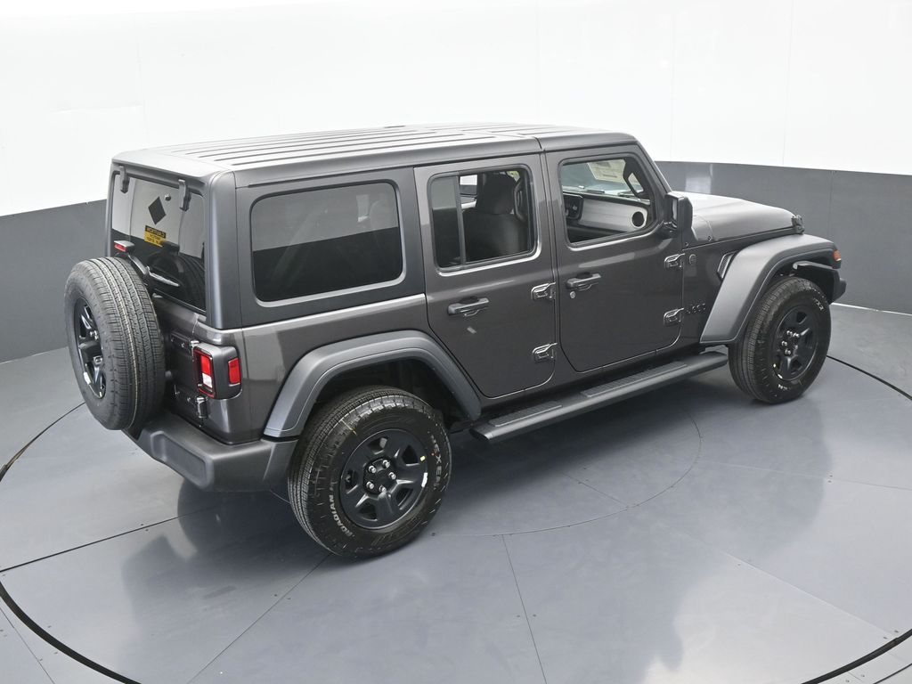 New 2026 Granite Crystal Metallic Clearcoat Jeep Sport image 44