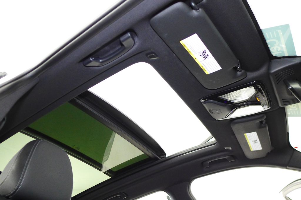 Thumbnail: 2023 BMW X3 - 18