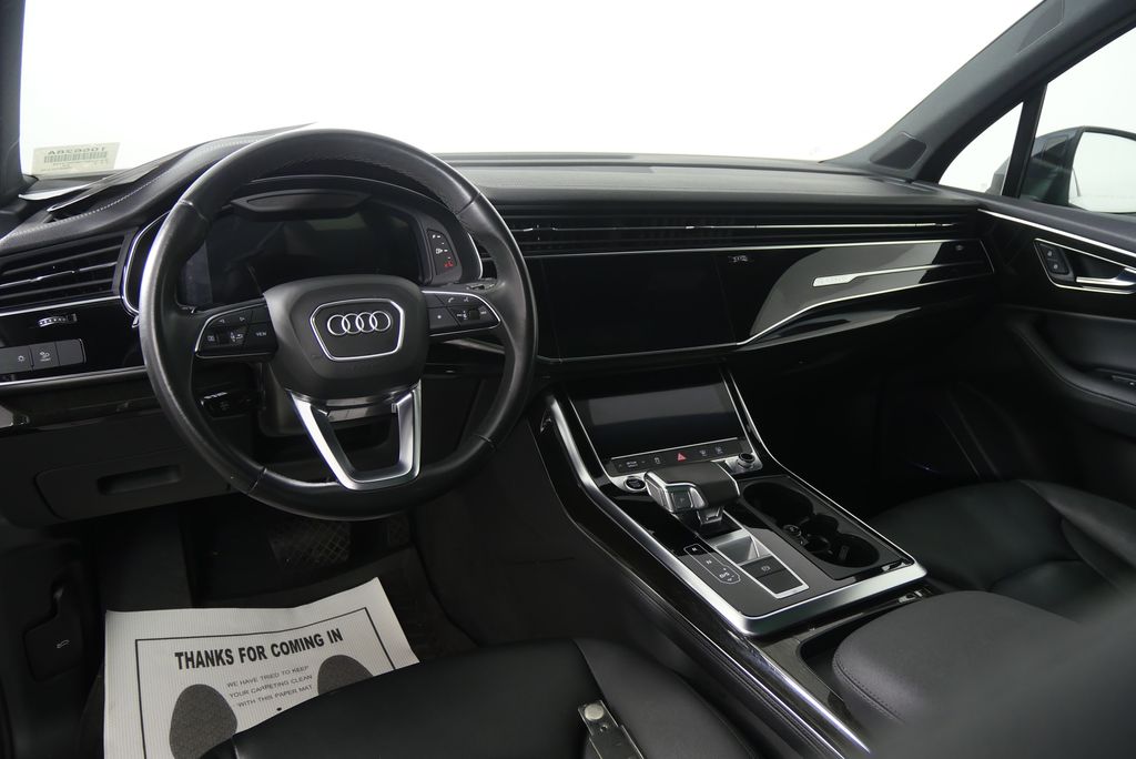 Thumbnail: 2023 Audi Q7 - 19