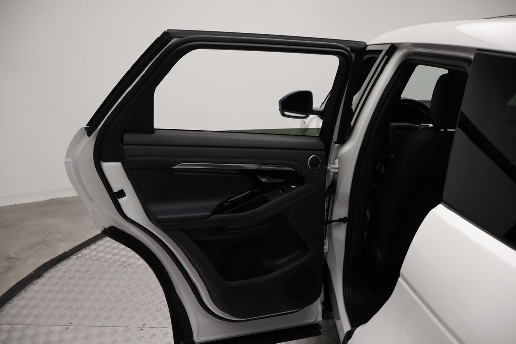 Thumbnail: 2020 Land Rover Range Rover Evoque - 21